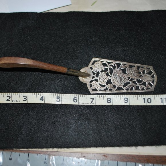 Two Antique or Vintage Kitchen Items - Picture 7 of 8